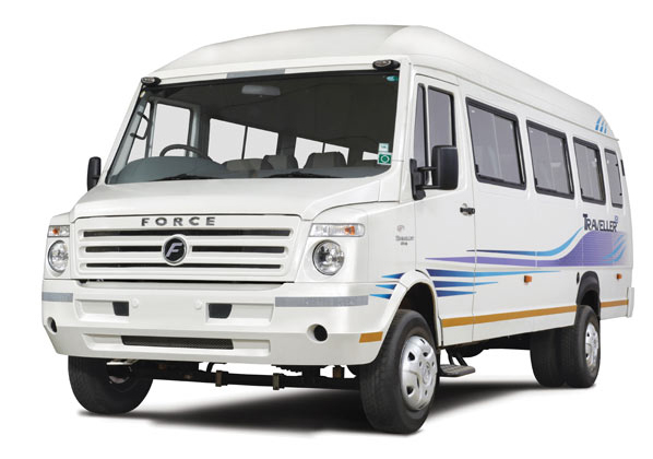 7-seater-tempo-traveler